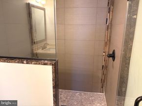 1007 S 7TH Street, Philadelphia PA 19147
