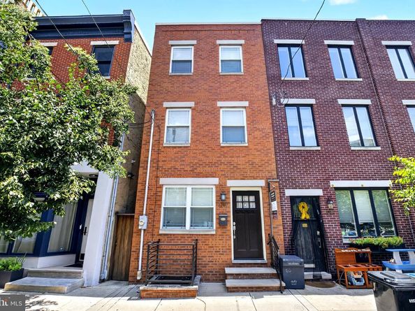 1007 S 7TH Street, Philadelphia PA 19147