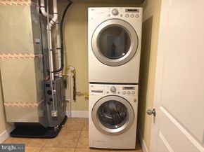 1007 S 7TH Street, Philadelphia PA 19147