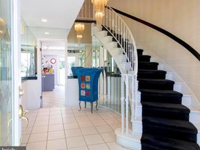 36 Summer Place, Huntingdon Valley PA 19006