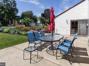 36 Summer Place, Huntingdon Valley PA 19006