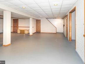 36 Summer Place, Huntingdon Valley PA 19006