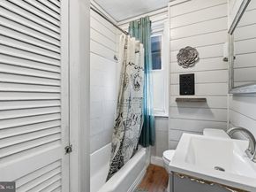 1322 N Hobart Street, Philadelphia PA 19131