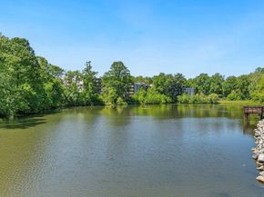 7400 Lakeview Drive N404, Bethesda MD 20817