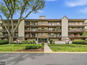 7400 Lakeview Drive N404, Bethesda MD 20817