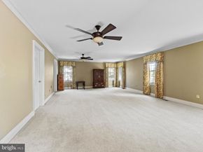 1424 Ridgewood Lane, Newtown PA 18940