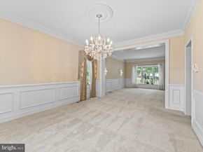 1424 Ridgewood Lane, Newtown PA 18940