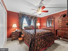 1424 Ridgewood Lane, Newtown PA 18940