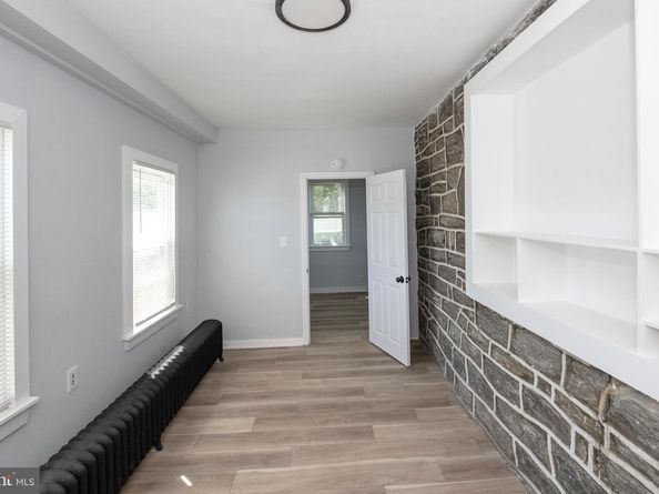 7603 W Chester Pike, Upper Darby PA 19082
