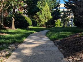 12903 Alton Square 103, Herndon VA 20170
