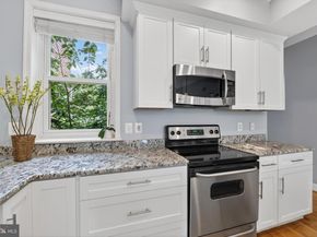 719 5TH Street NE 3, Washington DC 20002
