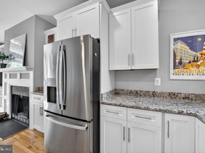 719 5TH Street NE 3, Washington DC 20002
