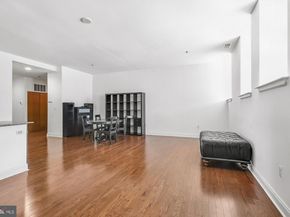 1001 Chestnut Street 1003W, Philadelphia PA 19107