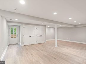 3667 N Harrison Street, Arlington VA 22207
