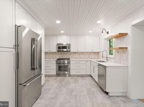 3667 N Harrison Street, Arlington VA 22207