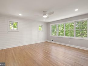 3667 N Harrison Street, Arlington VA 22207