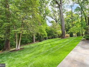3667 N Harrison Street, Arlington VA 22207