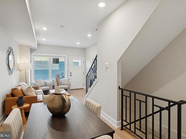 1620 N Randolph Street, Philadelphia PA 19122