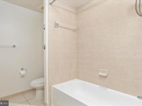 1111 Oronoco Street 226, Alexandria VA 22314