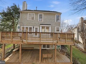 1285 Lamplighter Way, Reston VA 20194