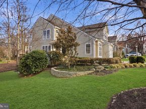 1285 Lamplighter Way, Reston VA 20194