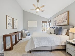 1285 Lamplighter Way, Reston VA 20194