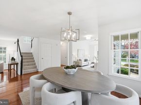 1285 Lamplighter Way, Reston VA 20194