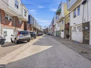 1233 E Cheltenham Avenue, Philadelphia PA 19124