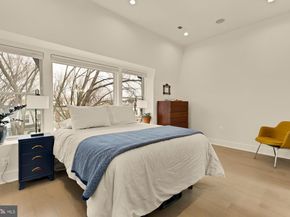 632 Rock Creek Church Rd NW 2, Washington DC 20010