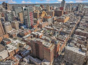 250 S 13TH Street 12E, Philadelphia PA 19107