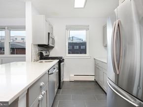 1 Congress St 304, Jersey City NJ 07307