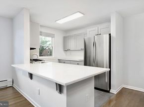 1 Congress St 304, Jersey City NJ 07307