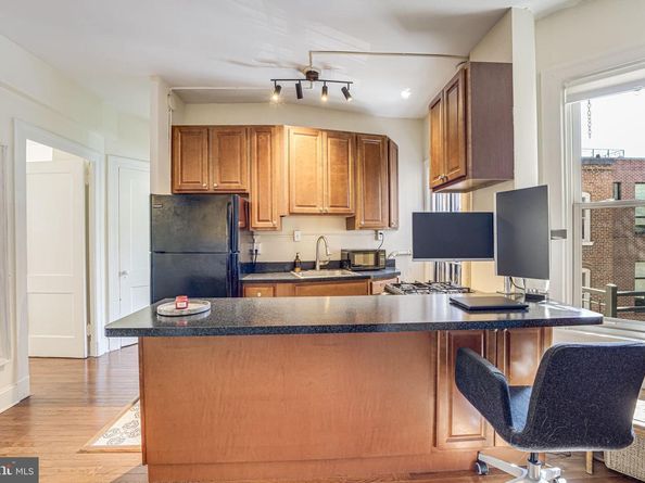 1705 P Street NW 33, Washington DC 20036