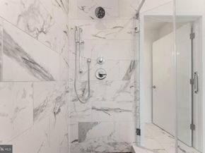 3208 Parkview Walk, Philadelphia PA 19125