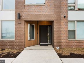 3208 Parkview Walk, Philadelphia PA 19125
