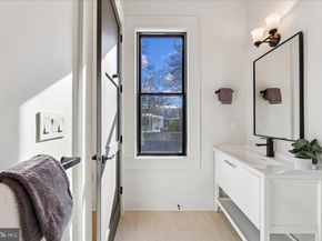 4428 Albemarle Street NW, Washington DC 20016