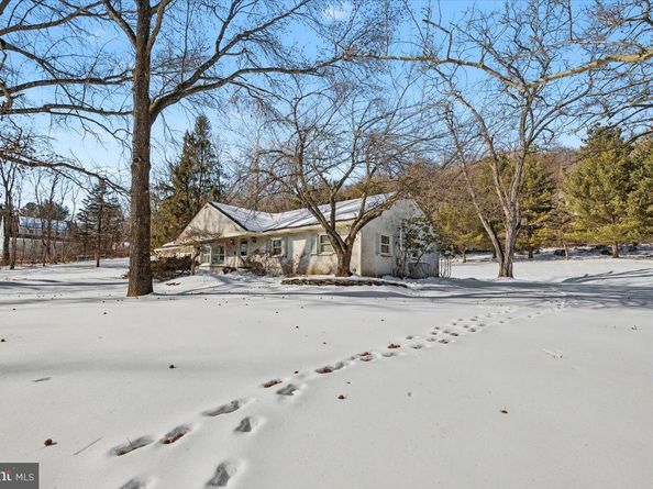 2085 Yellow Springs Road, Malvern PA 19355