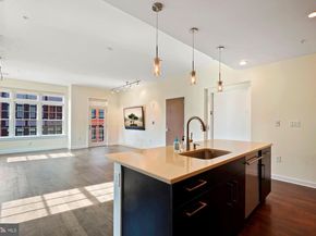 1610 N Queen Street 213, Arlington VA 22209