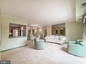 44303 Delaire Landing Road 303, Philadelphia PA 19114