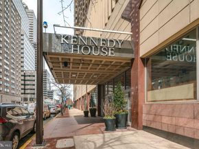 1901 John F Kennedy Boulevard 816, Philadelphia PA 19103