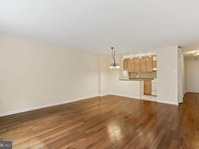 1901 John F Kennedy Boulevard 816, Philadelphia PA 19103