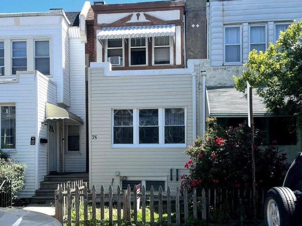 75 Lamport Road, Upper Darby PA 19082