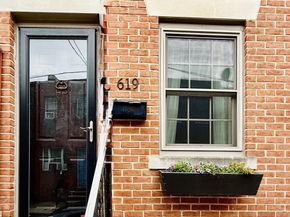 619 Sears Street, Philadelphia PA 19147