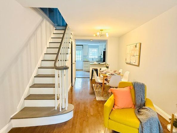 619 Sears Street, Philadelphia PA 19147