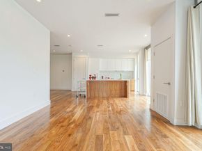 621 S 24TH Street 206, Philadelphia PA 19146