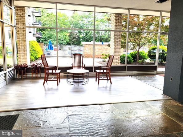 3245 Rio Drive 806, Falls Church VA 22041