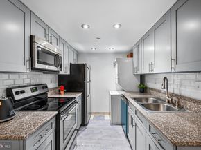 5911 Edsall Road 608, Alexandria VA 22304