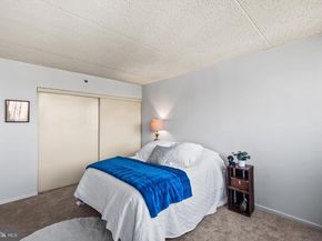 5911 Edsall Road 608, Alexandria VA 22304