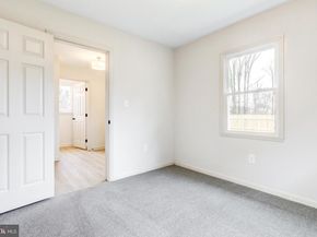 632 Greenhill Road, Sharon Hill PA 19079