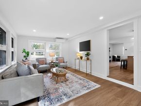 319 Crestview Circle, Media PA 19063